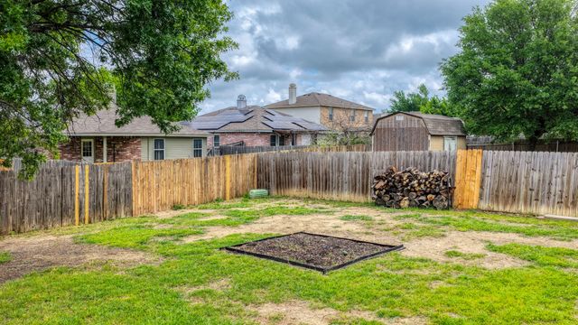 540 Linacre Drive, Fort Worth, TX 76036