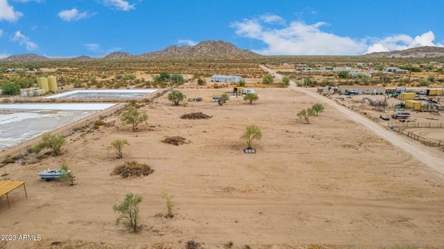 2112 S AMANDA Drive --, Maricopa, AZ 85139