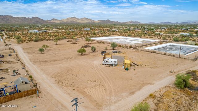 2112 S AMANDA Drive --, Maricopa, AZ 85139