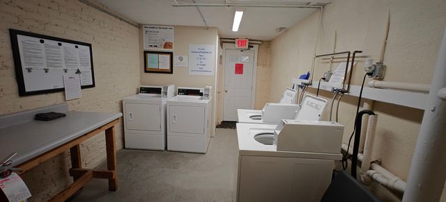 15-17 University Rd 45, Brookline, MA 02445