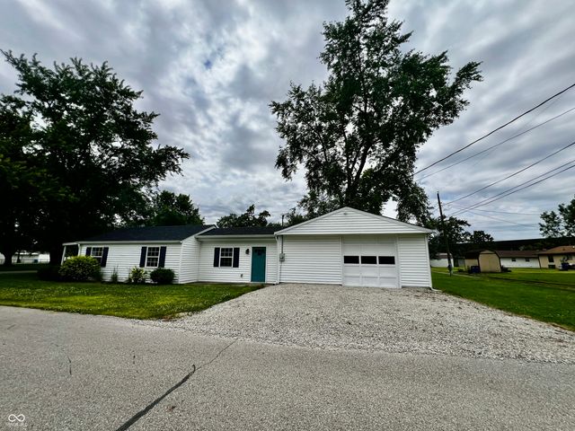 901 Revello Street, Shelbyville, IN 46176
