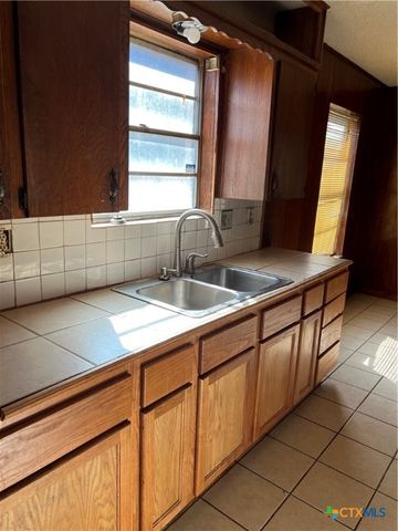 1602 Phyllis Drive, Copperas Cove, TX 76522