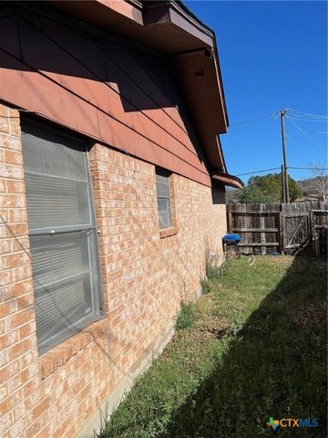 1602 Phyllis Drive, Copperas Cove, TX 76522