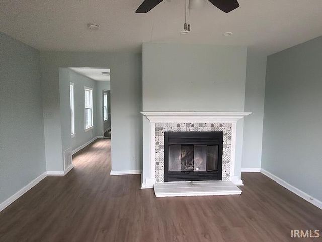 706 Hess Avenue, Evansville, IN 47712