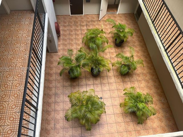 6965 Harding Avenue 401, Miami Beach, FL 33141