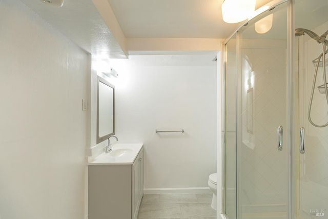 32-C Oliva Dr, Novato, CA 94947