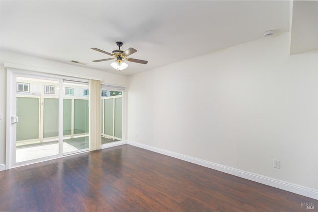 32-C Oliva Dr, Novato, CA 94947