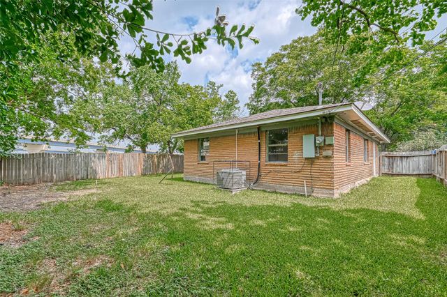 3406 Saint Benedict Street, Houston, TX 77021
