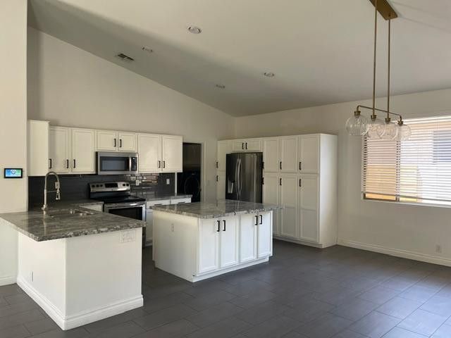 2670 E Hulet Drive, Chandler, AZ 85225