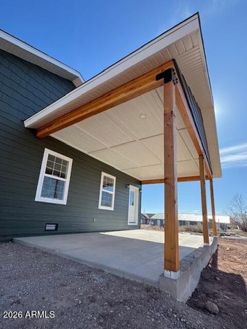 935 Buckboard Lane, St Johns, AZ 85936