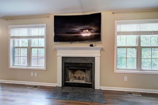 305 Birchwood Farms Lane, Dallas, GA 30132