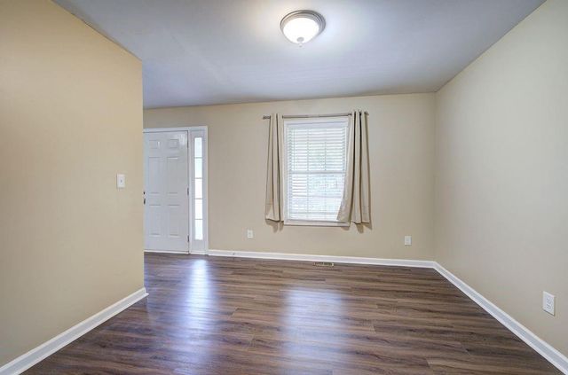 305 Birchwood Farms Lane, Dallas, GA 30132