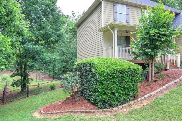 305 Birchwood Farms Lane, Dallas, GA 30132
