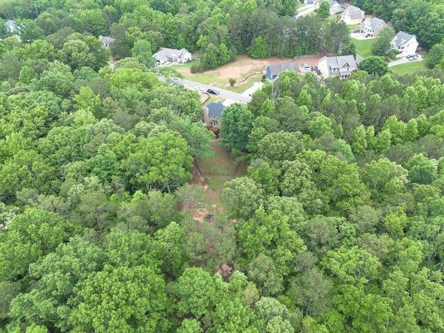 305 Birchwood Farms Lane, Dallas, GA 30132