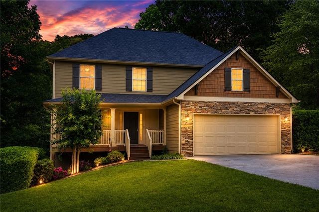 305 Birchwood Farms Lane, Dallas, GA 30132