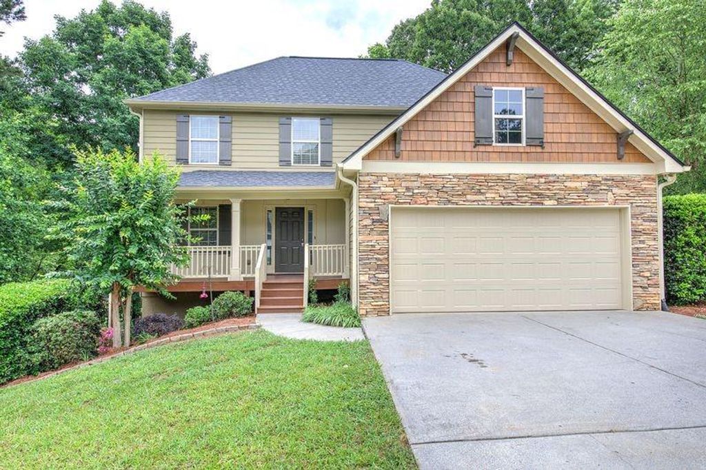 305 Birchwood Farms Lane, Dallas, GA 30132