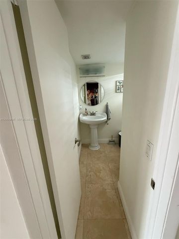 3601 NE 170th St 207, North Miami Beach, FL 33160