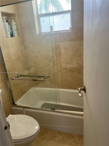 3601 NE 170th St 207, North Miami Beach, FL 33160