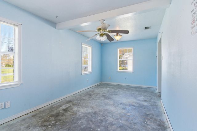 8304 Austeria St., Moss Point, MS 39562