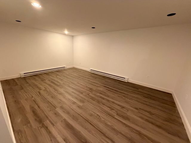 20 Country Farm Rd, East Bridgewater, MA 02333