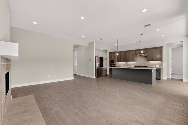 6621 Destination WAY, Lago Vista, TX 78645