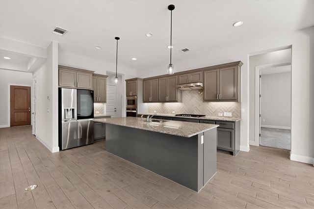 6621 Destination WAY, Lago Vista, TX 78645
