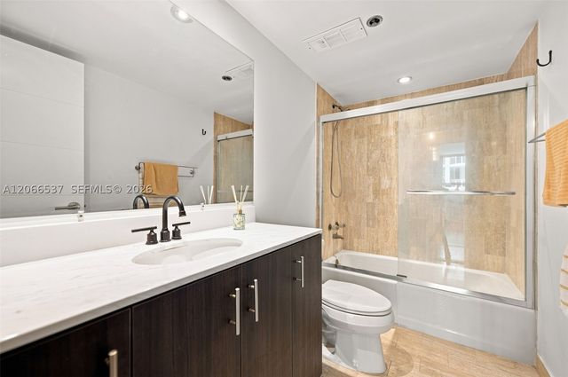 10205 Collins Ave 206, Bal Harbour, FL 33154