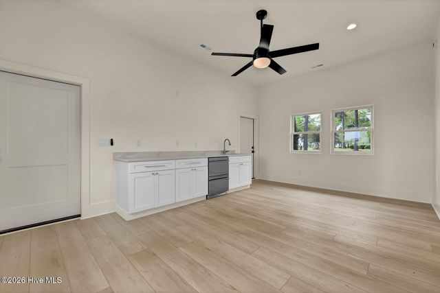 38 Reston Bluff, Hampstead, NC 28443