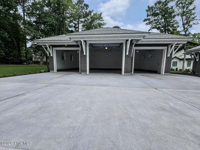 38 Reston Bluff, Hampstead, NC 28443