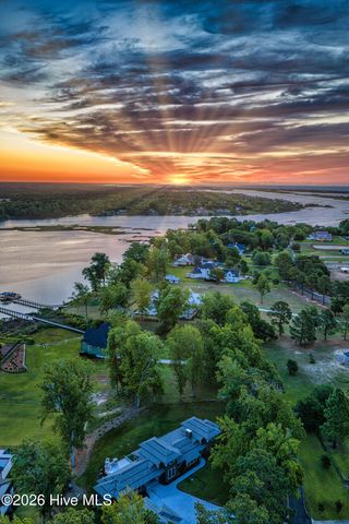 38 Reston Bluff, Hampstead, NC 28443