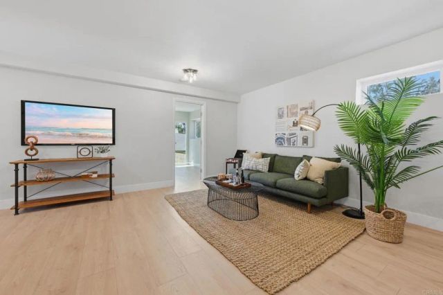 2058 Hawley Drive, Vista, CA 92084