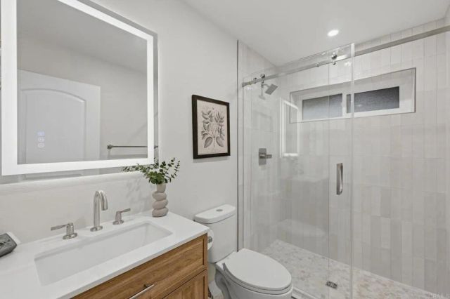 2058 Hawley Drive, Vista, CA 92084