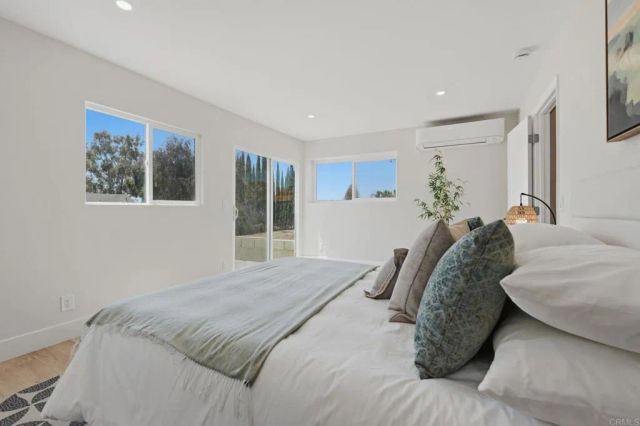 2058 Hawley Drive, Vista, CA 92084
