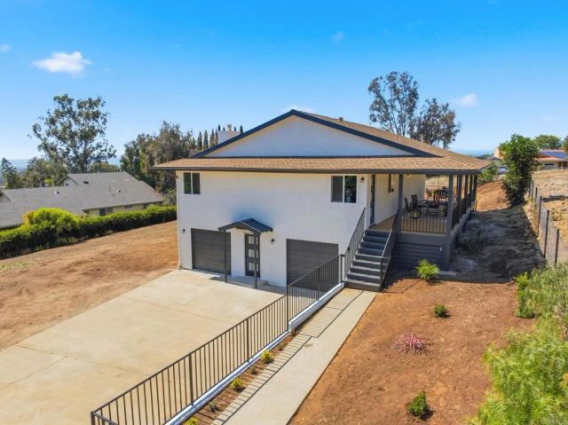 2058 Hawley Drive, Vista, CA 92084