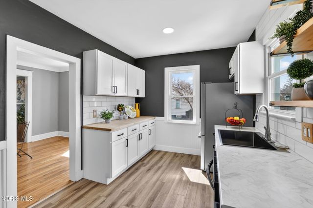 1422 Leith Drive, Toledo, OH 43614