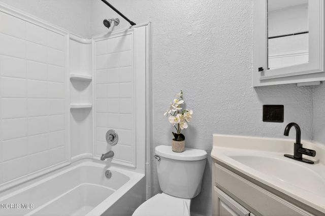 1422 Leith Drive, Toledo, OH 43614