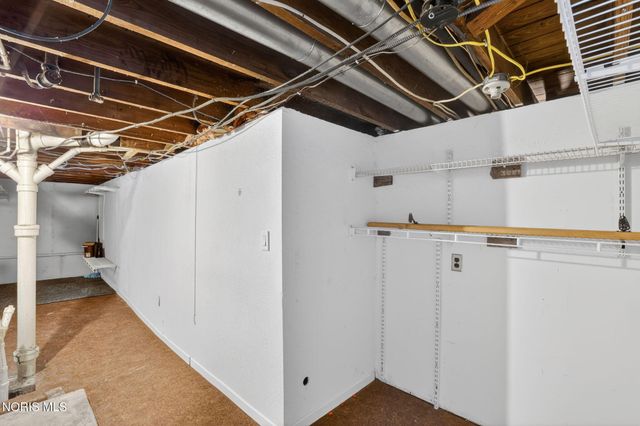 1422 Leith Drive, Toledo, OH 43614