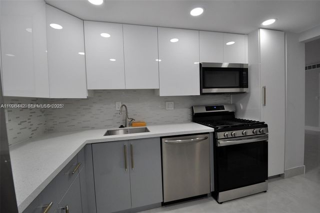 2030 S Ocean Dr 1504, Hallandale Beach, FL 33009