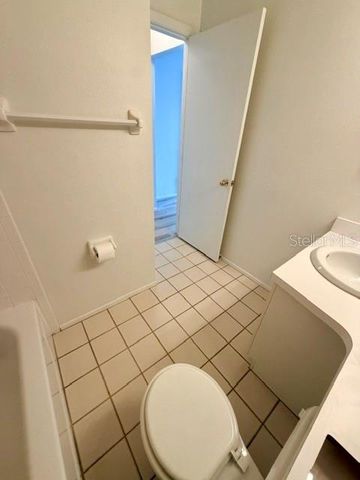 950 WATERSIDE LANE, Bradenton, FL 34209