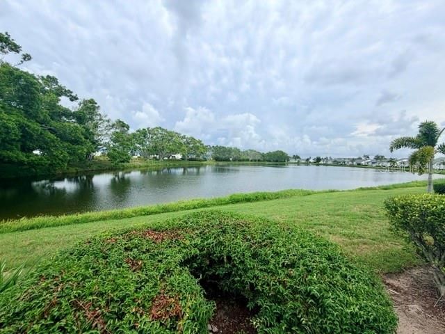 950 WATERSIDE LANE, Bradenton, FL 34209