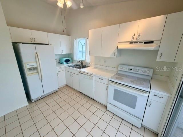 950 WATERSIDE LANE, Bradenton, FL 34209