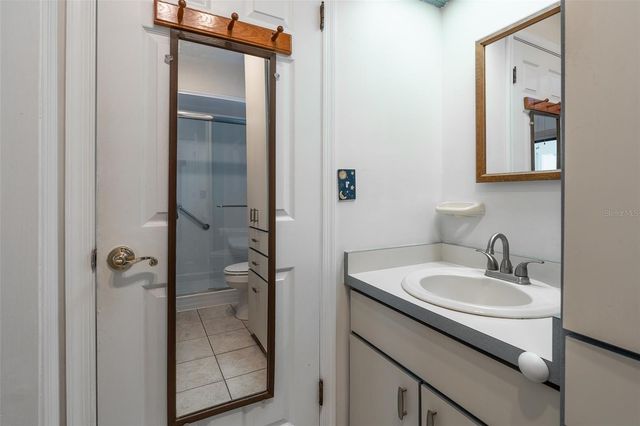 621 NE 165TH TERRACE, Silver Springs, FL 34488