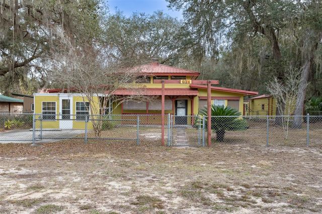 621 NE 165TH TERRACE, Silver Springs, FL 34488