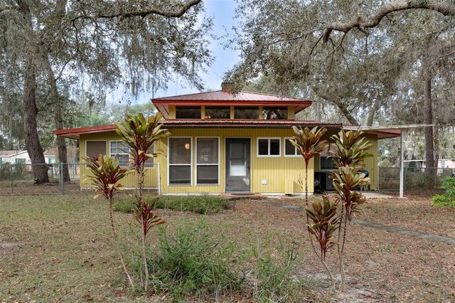 621 NE 165TH TERRACE, Silver Springs, FL 34488