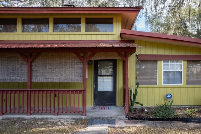 621 NE 165TH TERRACE, Silver Springs, FL 34488