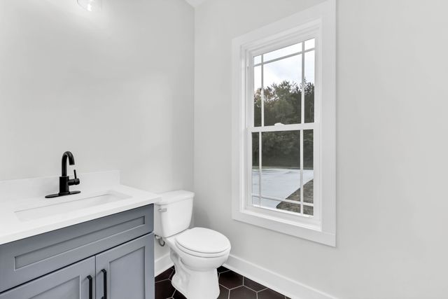 5580 Chambers Rd, Cumberland Furnace, TN 37051