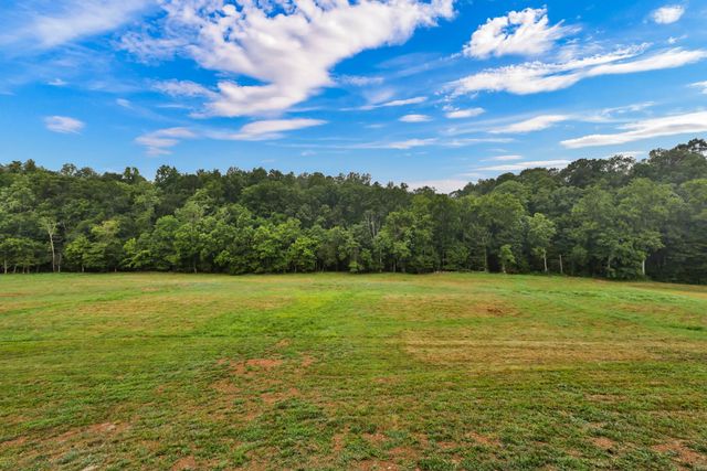 5580 Chambers Rd, Cumberland Furnace, TN 37051