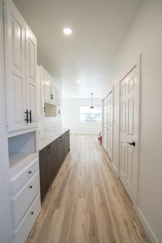 1529 S Fremont Avenue, Springfield, MO 65804