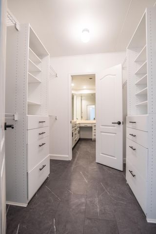 1529 S Fremont Avenue, Springfield, MO 65804