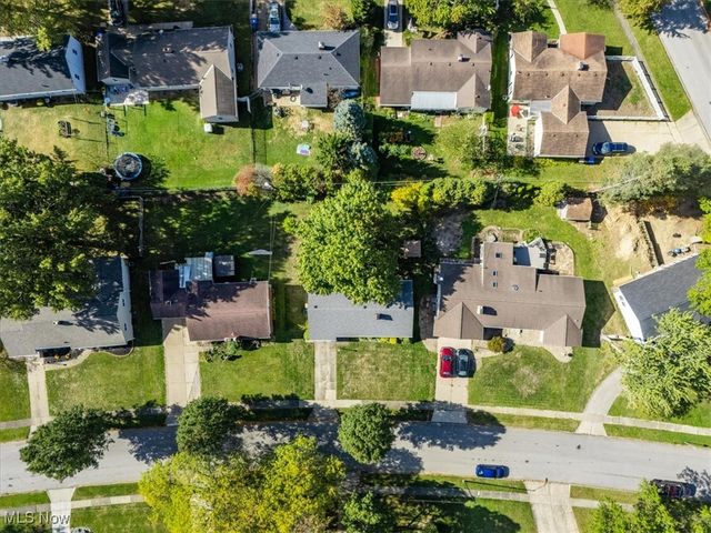 2480 19th Street, Cuyahoga Falls, OH 44223